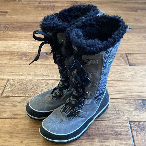 𝅺SOREL Joan of Arctic Boots Winter Snow Faux Fur Gray Houndstooth Plaid Size 7 - Picture 10 of 14